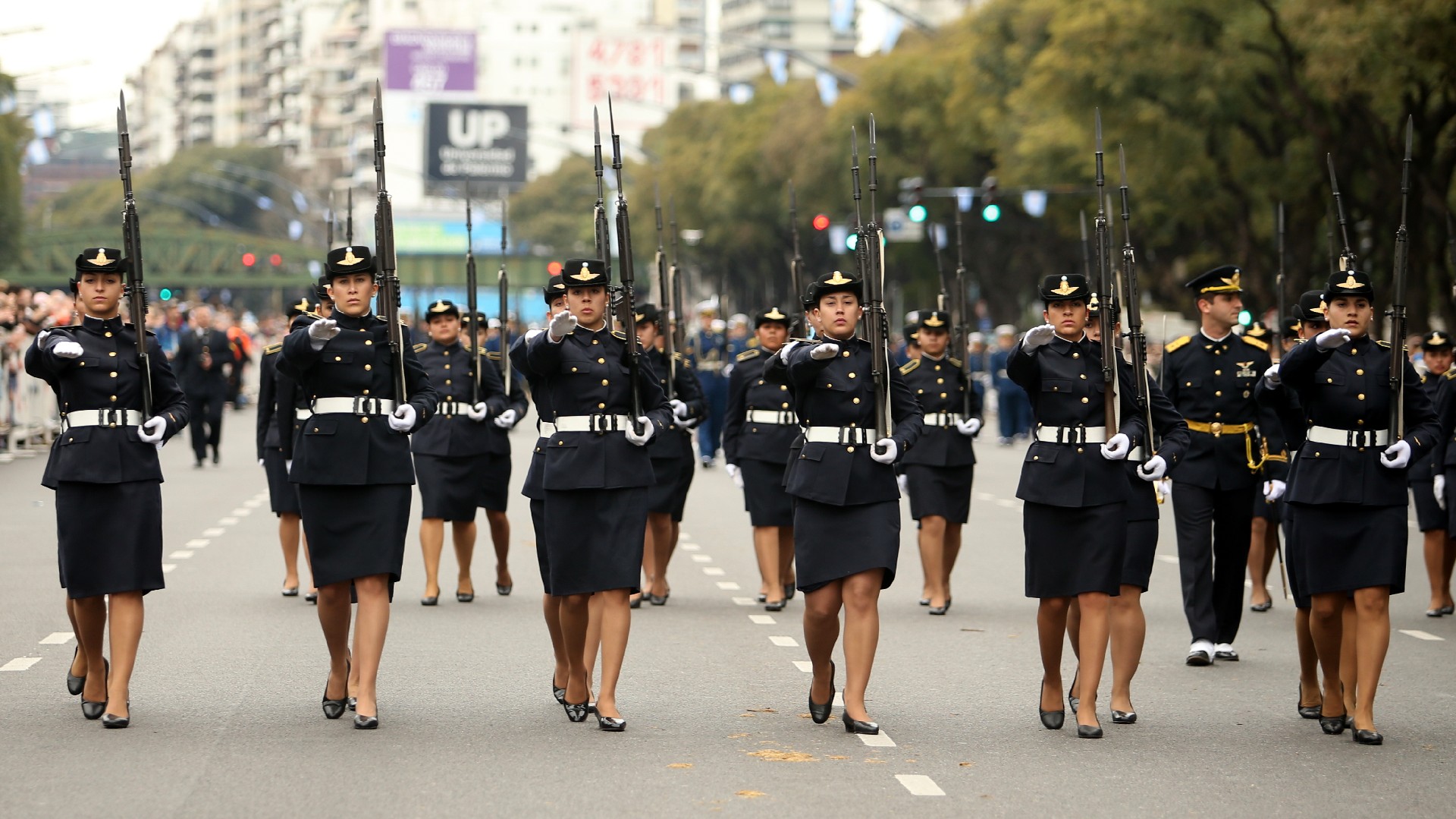 Desfile-Bicentenario-tanda-2-1920-21